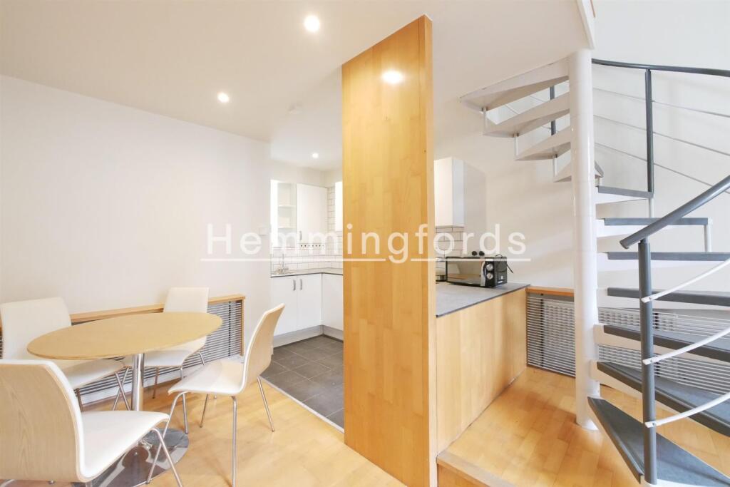 1, 89B Regents Park Road London, NW1 8UY-4.jpg