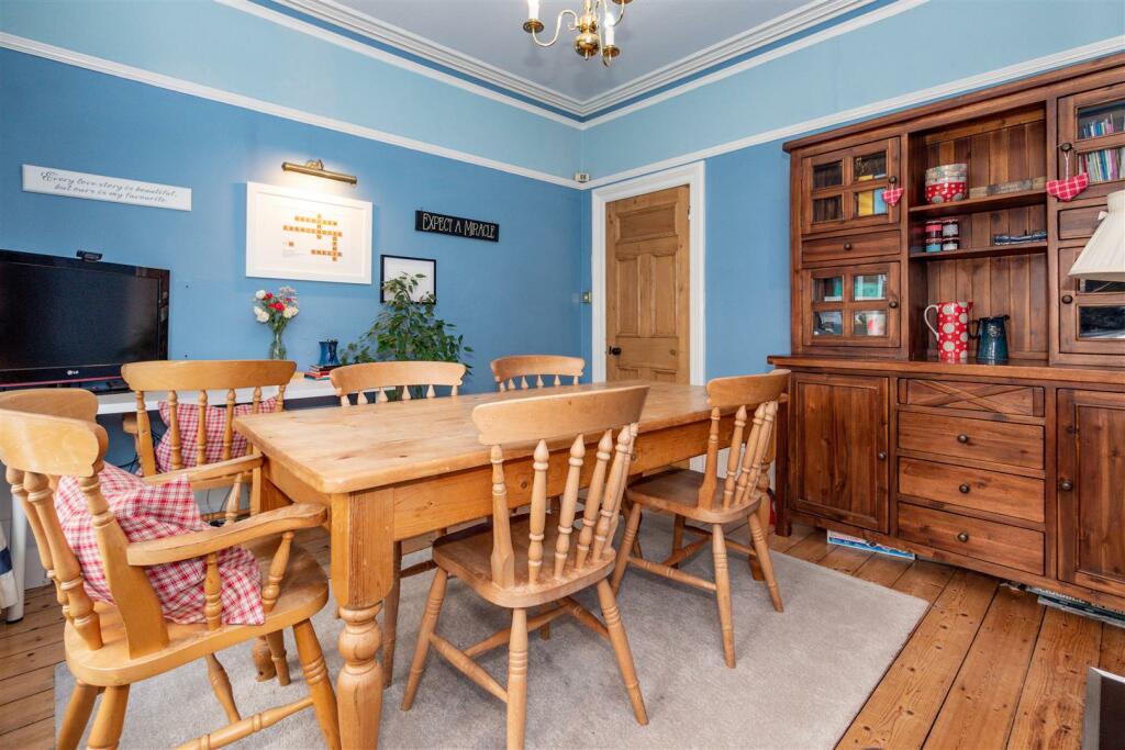 Dining Room Aspect 3