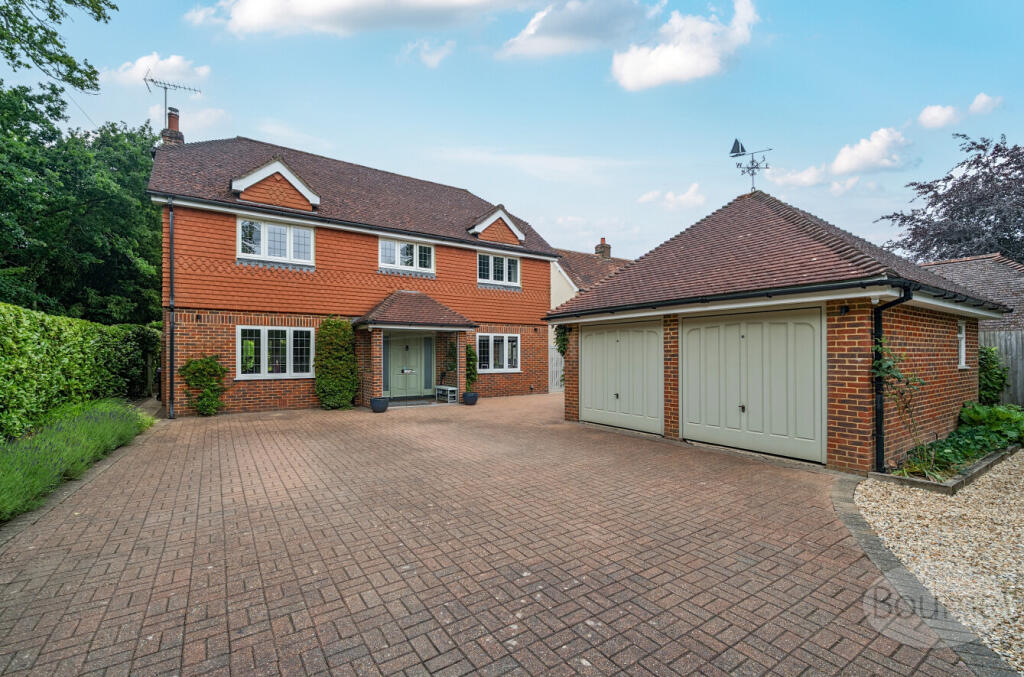 7d94161f-a7e7-4e6...