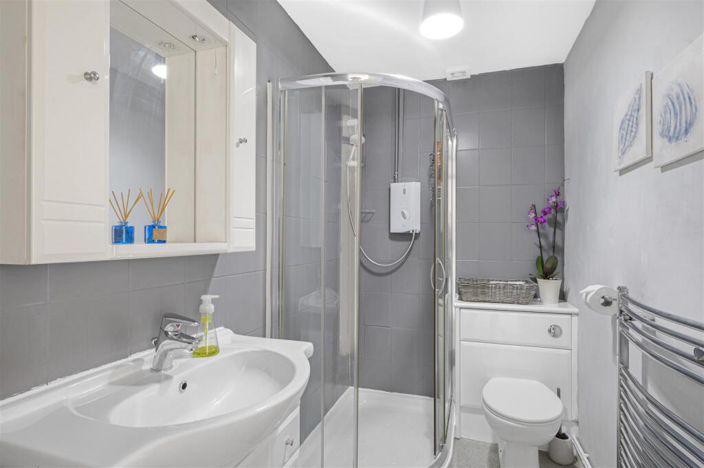 Shower Room/WC