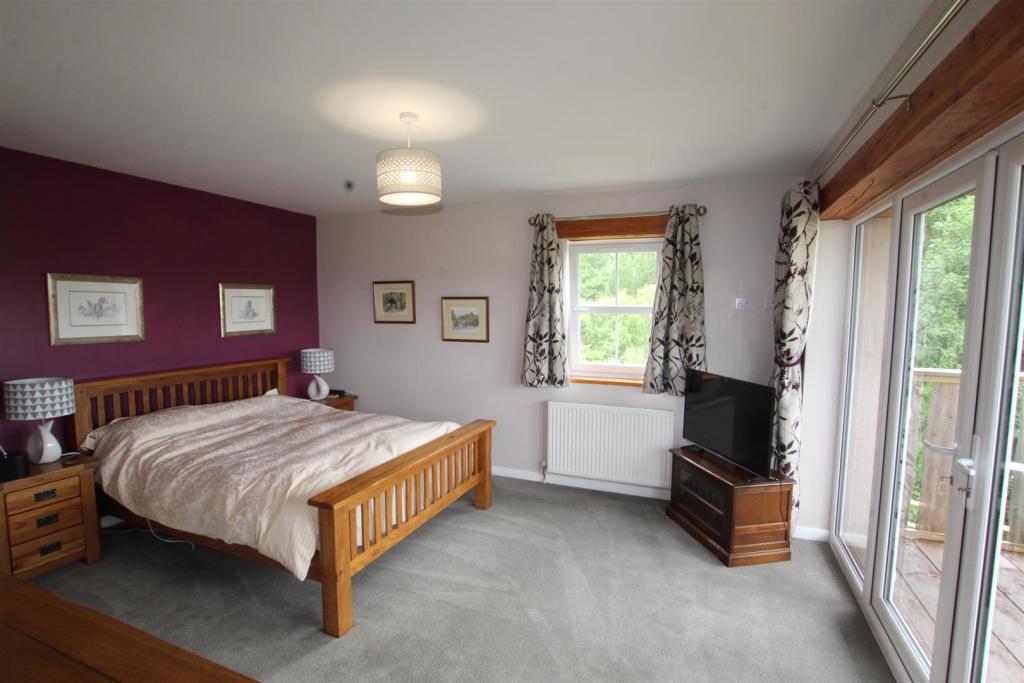 maser bed.JPG