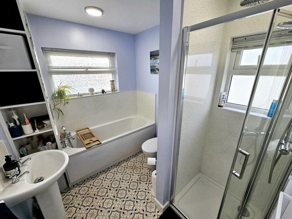 bf5a024b-7686-4b48-97d2-2515080f42e7