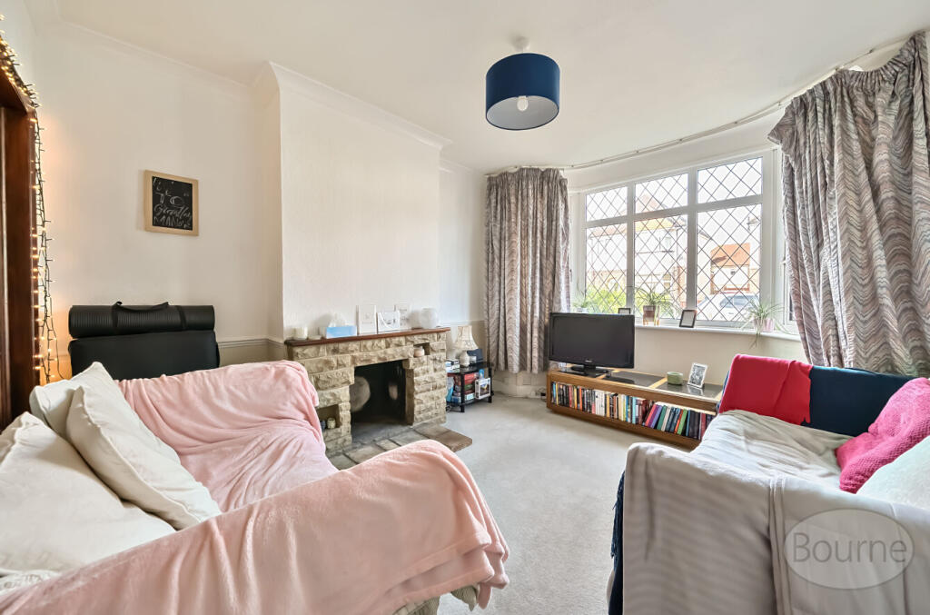 0e331767-c33f-48b...