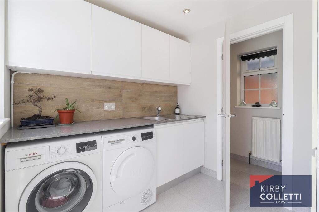 UTILITY ROOM