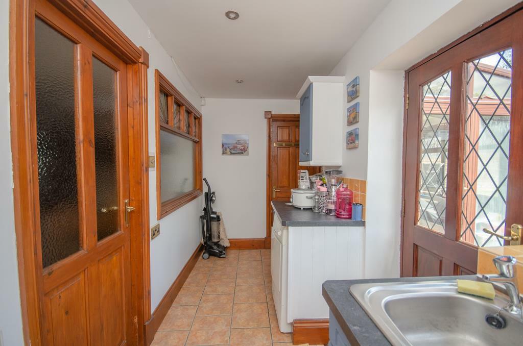 Embassy Walk-064.jpg