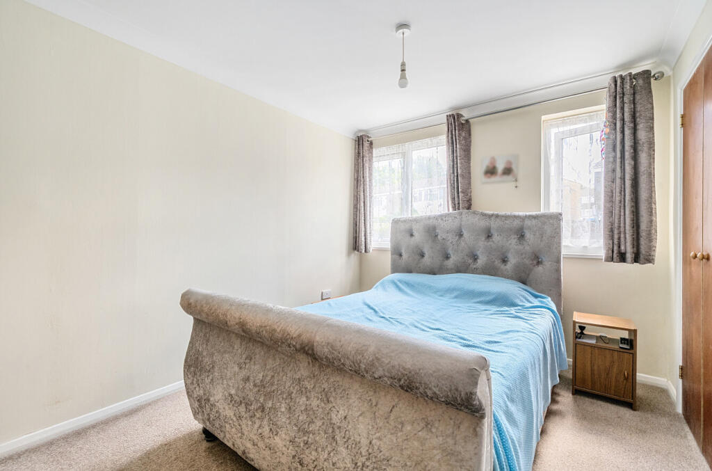 1293329-1-68627bb...