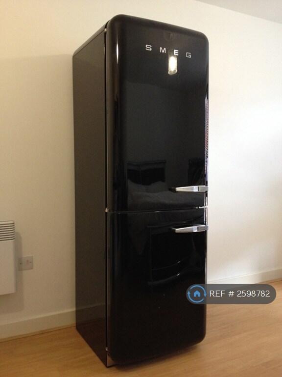 Smeg Fridge-Freezer