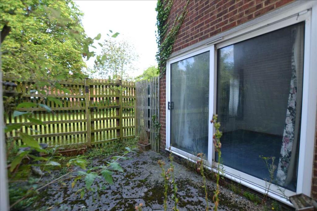 REAR COURTYARD