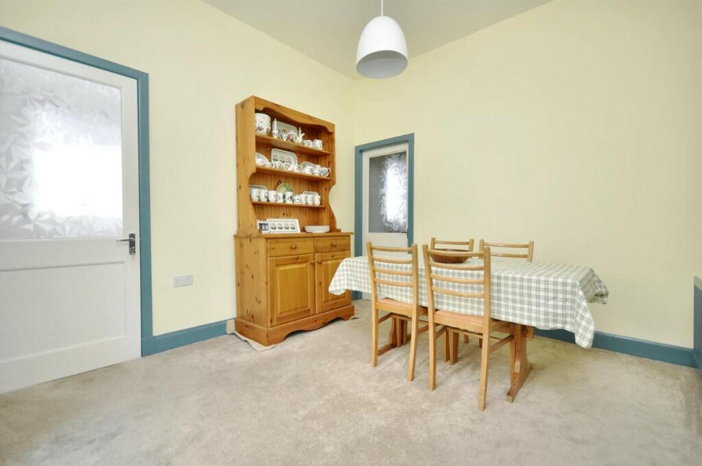 Breakfast Room