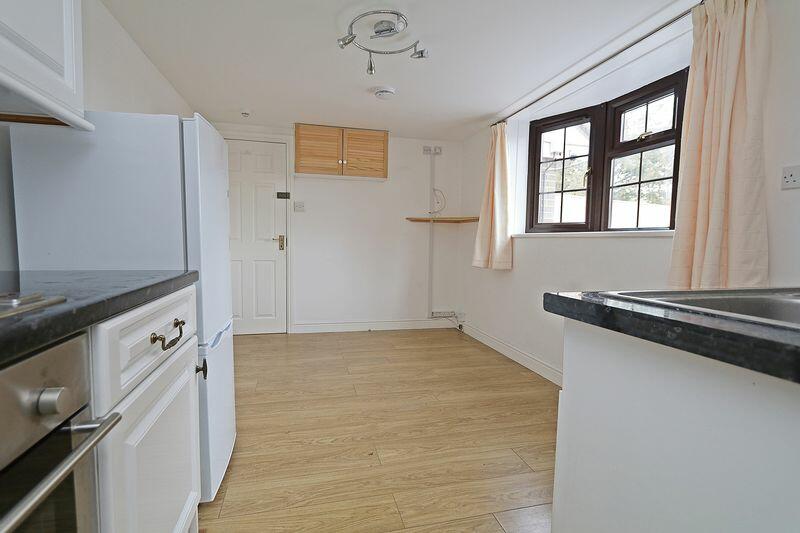 Lounge/Kitchen