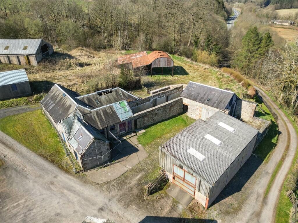 Enthron Steading