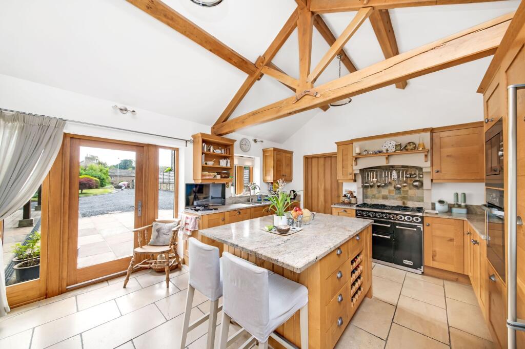 DINING LIVING KITCHEN