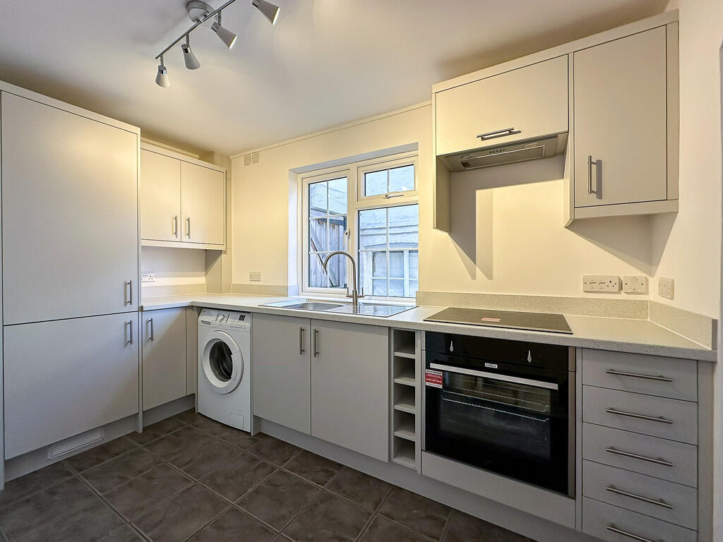 Kitchen (1)