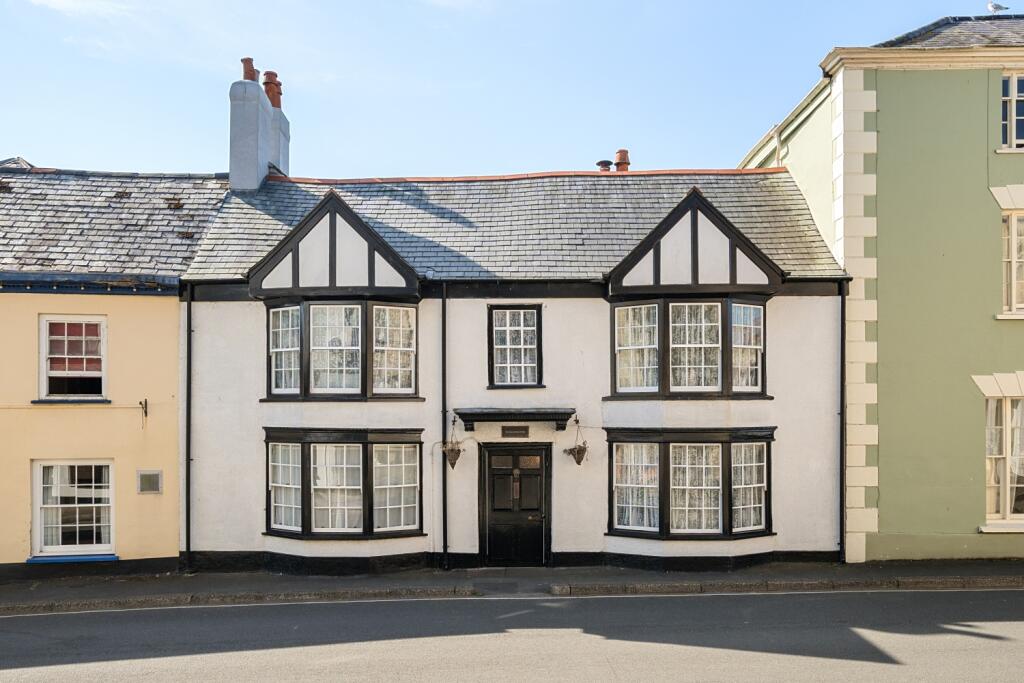 1336202-21-68a91fbd6c581