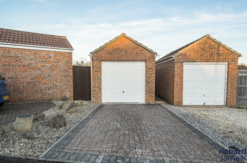 f9c36eebc2af40df9e8755a77c62042e