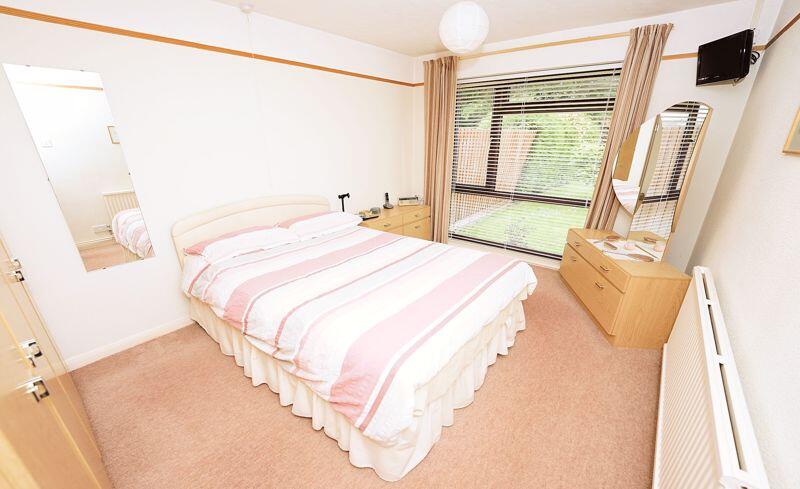 Principal bedroom