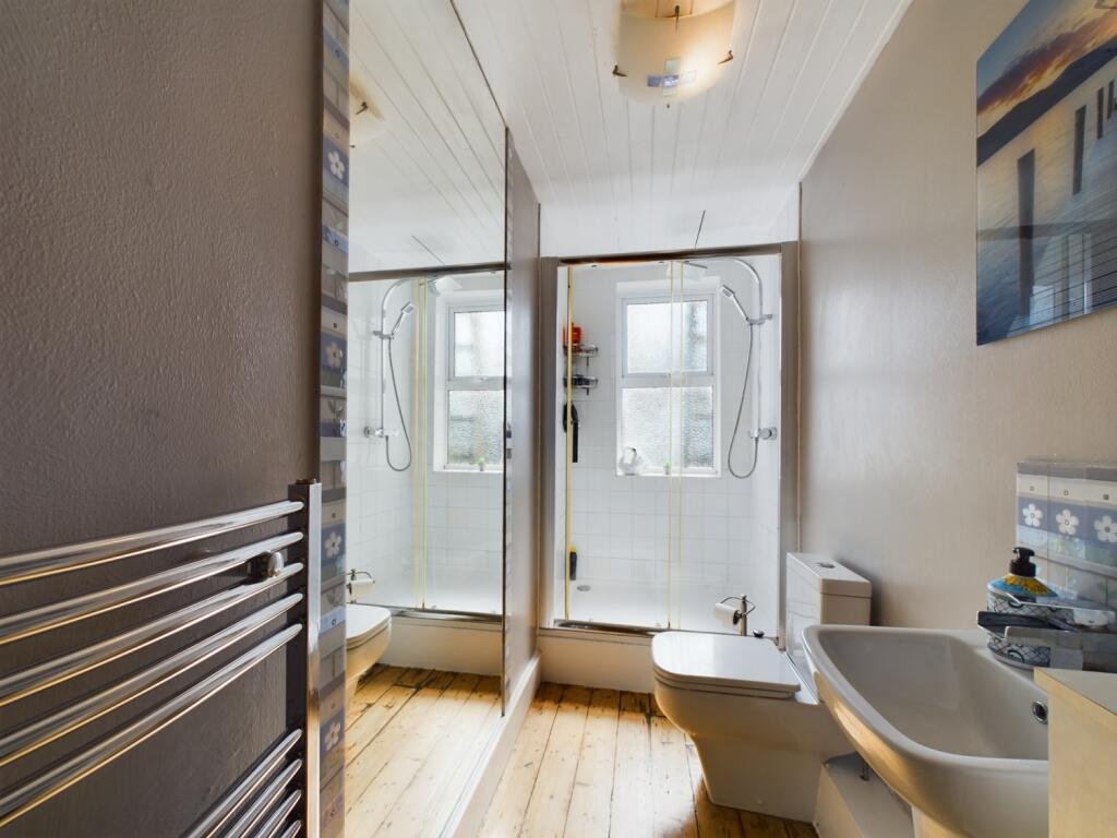 CAM02386G0-PR0085-STILL013