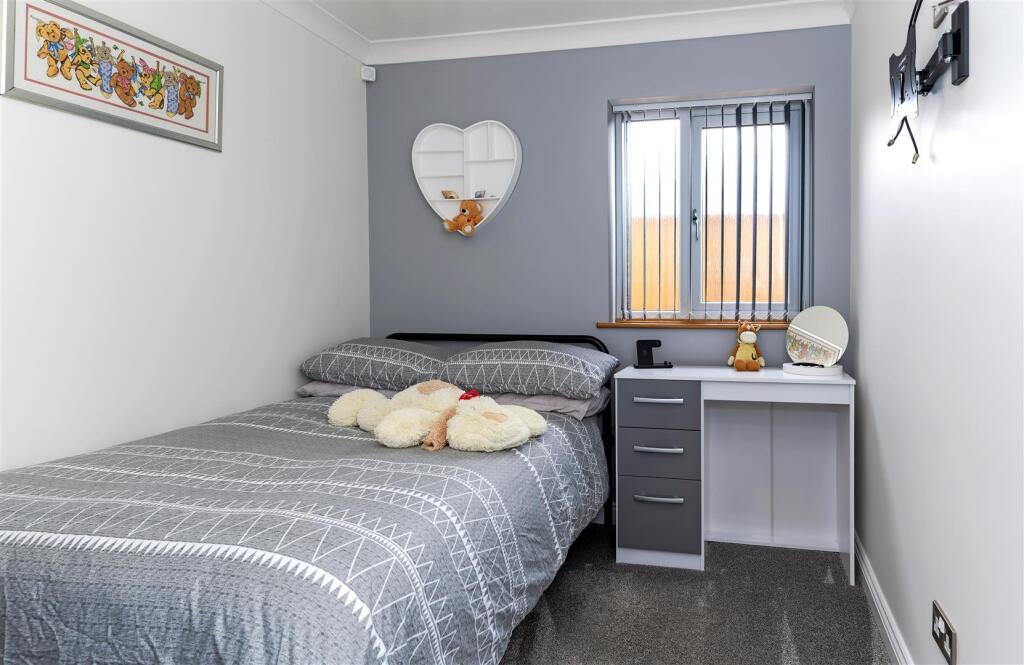 Bedroom 3 SAPL8556-20250731-DxO_DeepPRIME XD2s.jpg