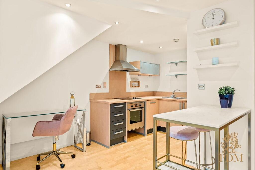 PDM Estates - 33 Adams Walk Fletcher Gate