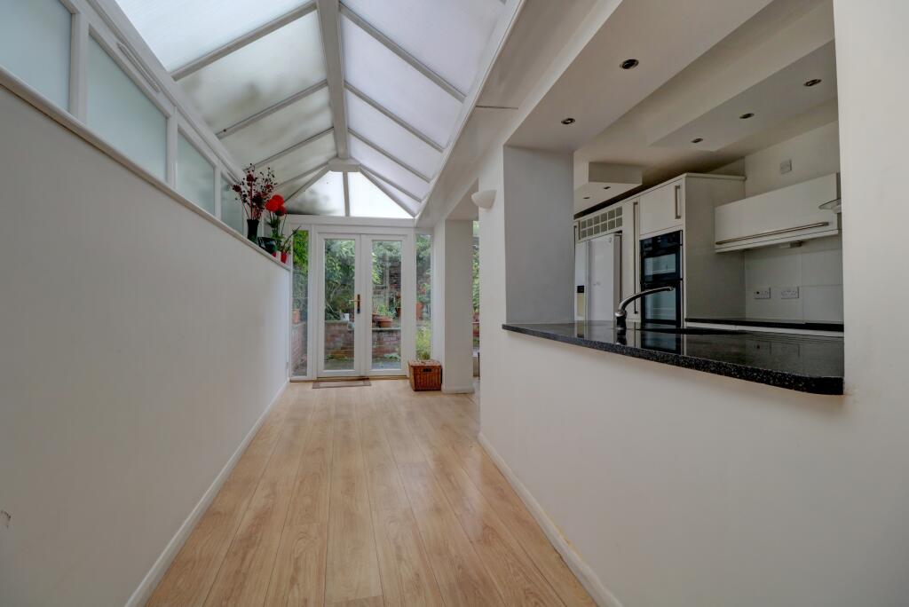 Kitchen-Breakfast Room