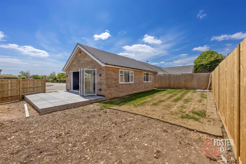 Hawthorn Road, 47-015.jpg