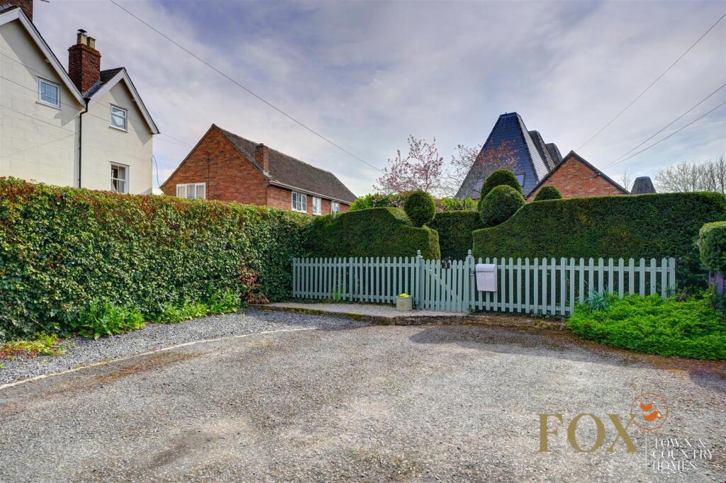 3 The Oast Houses (1).jpg