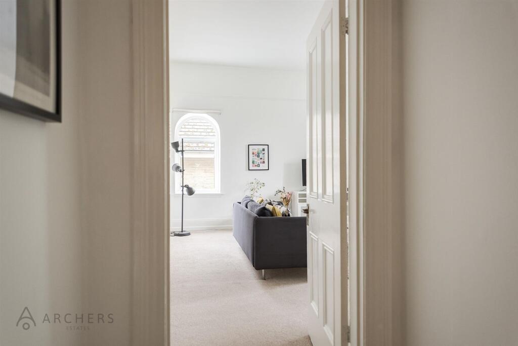 4CliffeHouse(Interior)(1of28).jpg