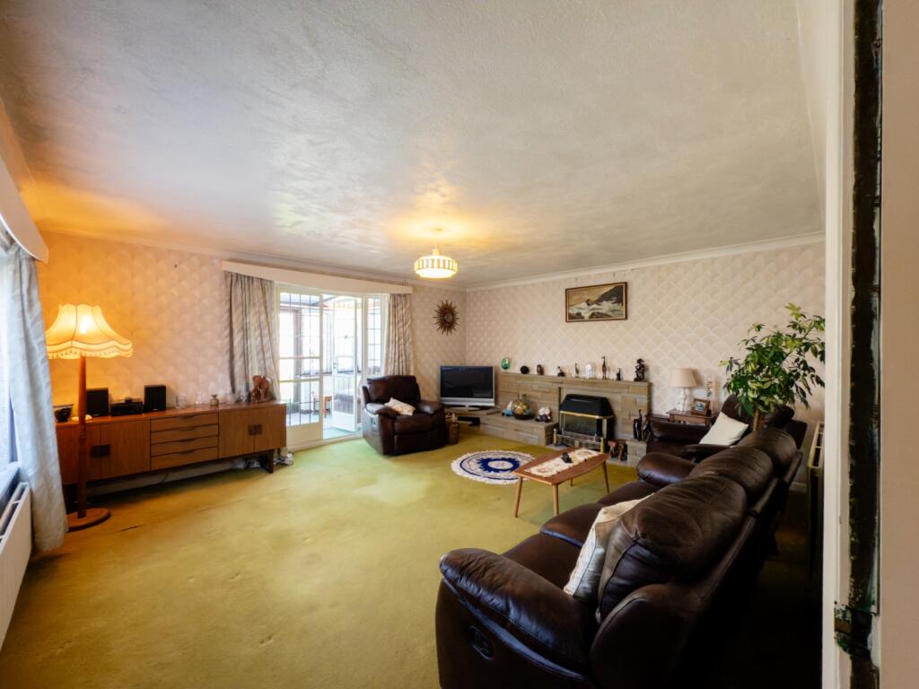 20250326104404 - IMG_5528 - 24 Fleetwood road