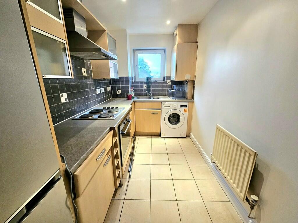 9a7675e5-7480-46b...