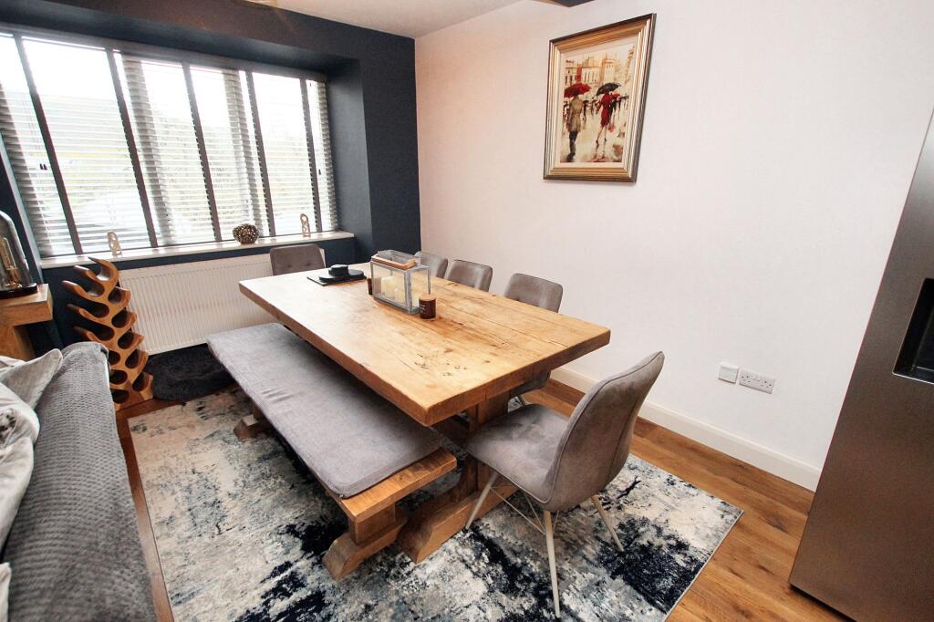 Open plan Lounge / Kitchen / Dining Area