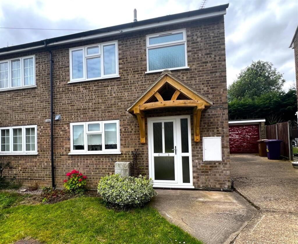 Bowmans Avenue, Hitchin