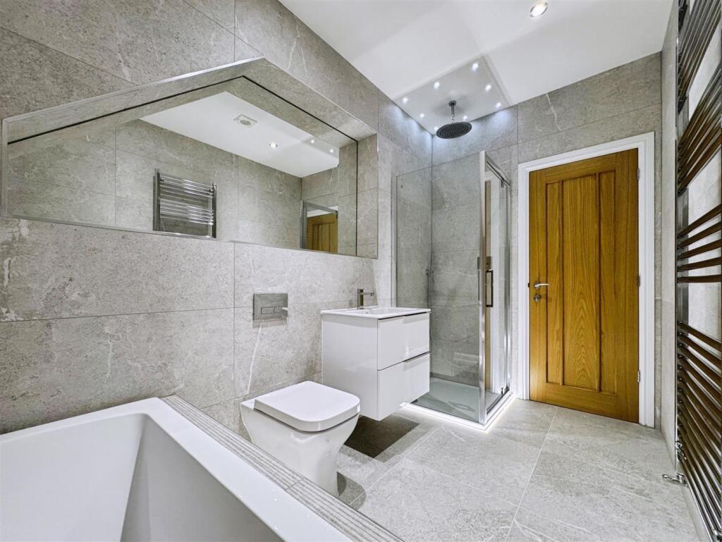 c22f553d--408A-A05D-5B9D9A5CAE36-13396-000009E5000