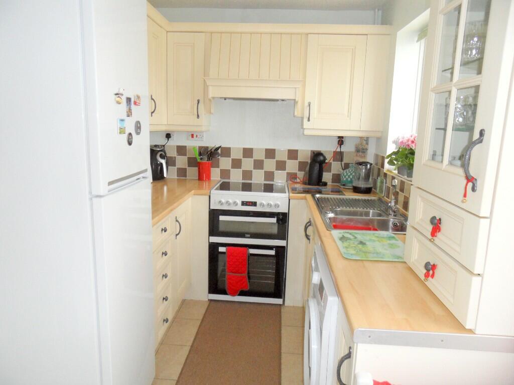 KITCHEN/BREAKFAST RM