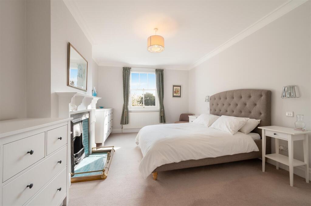 LAUREL ROAD 14   (11).jpg