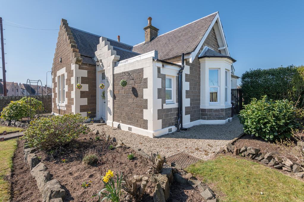 EXTERNAL GARDEN