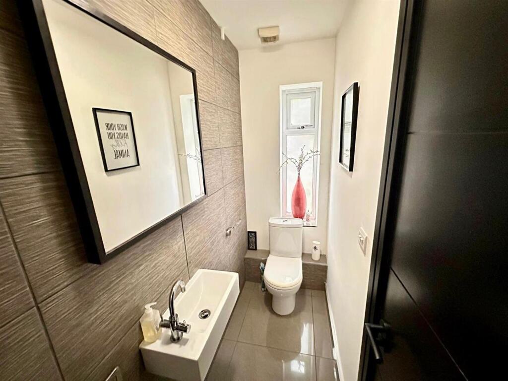 20250724_051925000_iOS 10.jpg