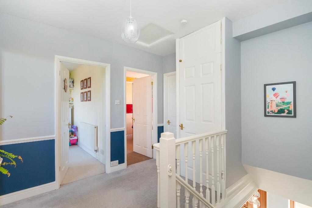 1O3GRFY - Landing B.jpg