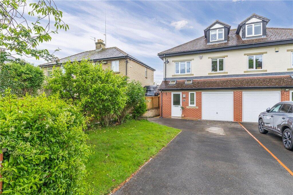 Front Garden &amp; Drive