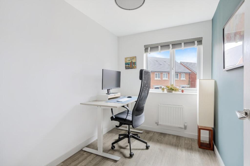 MEDORA CLOSE (6).jpg