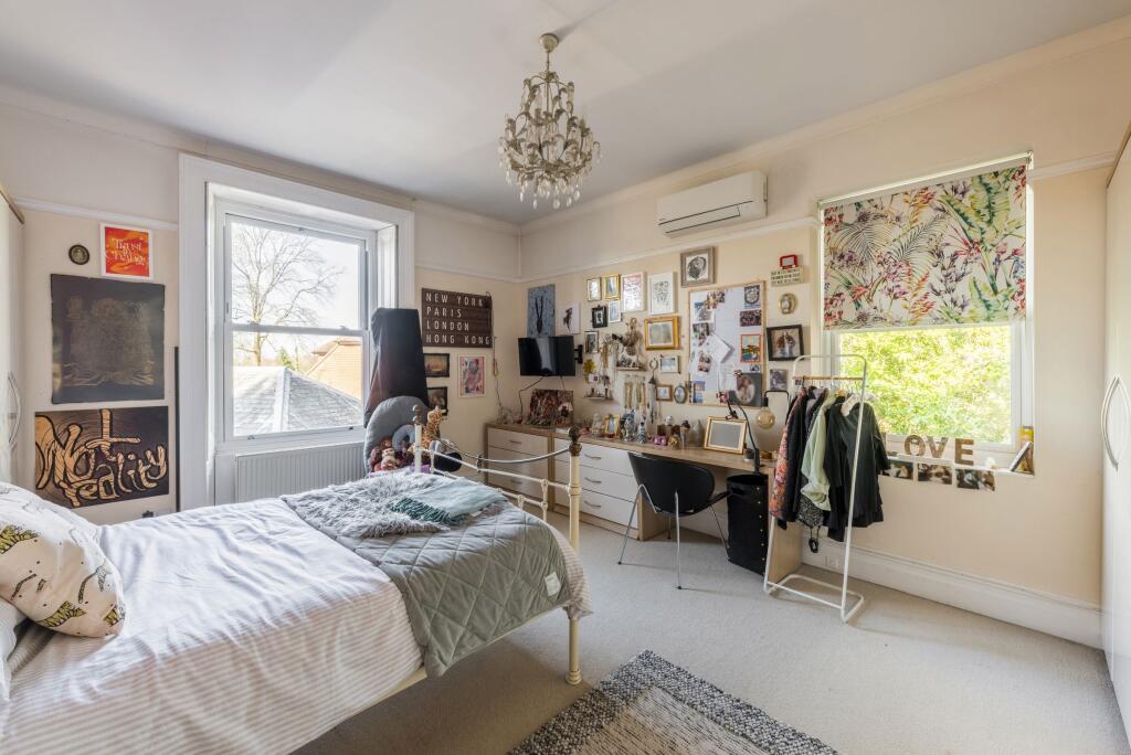 Spacious Double Bedroom