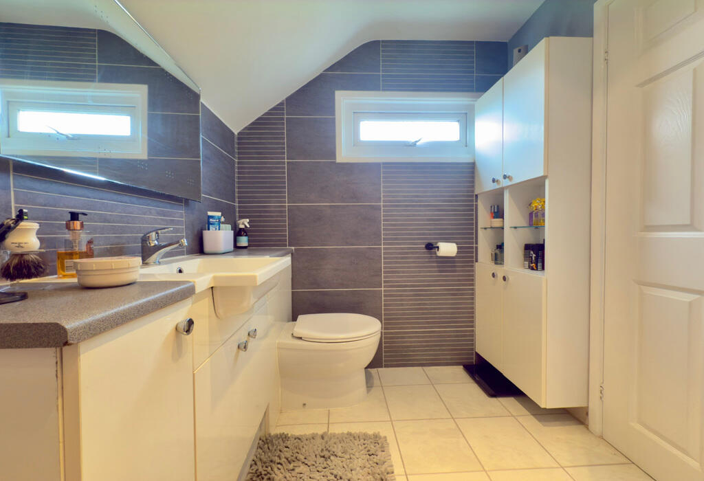 Master Ensuite