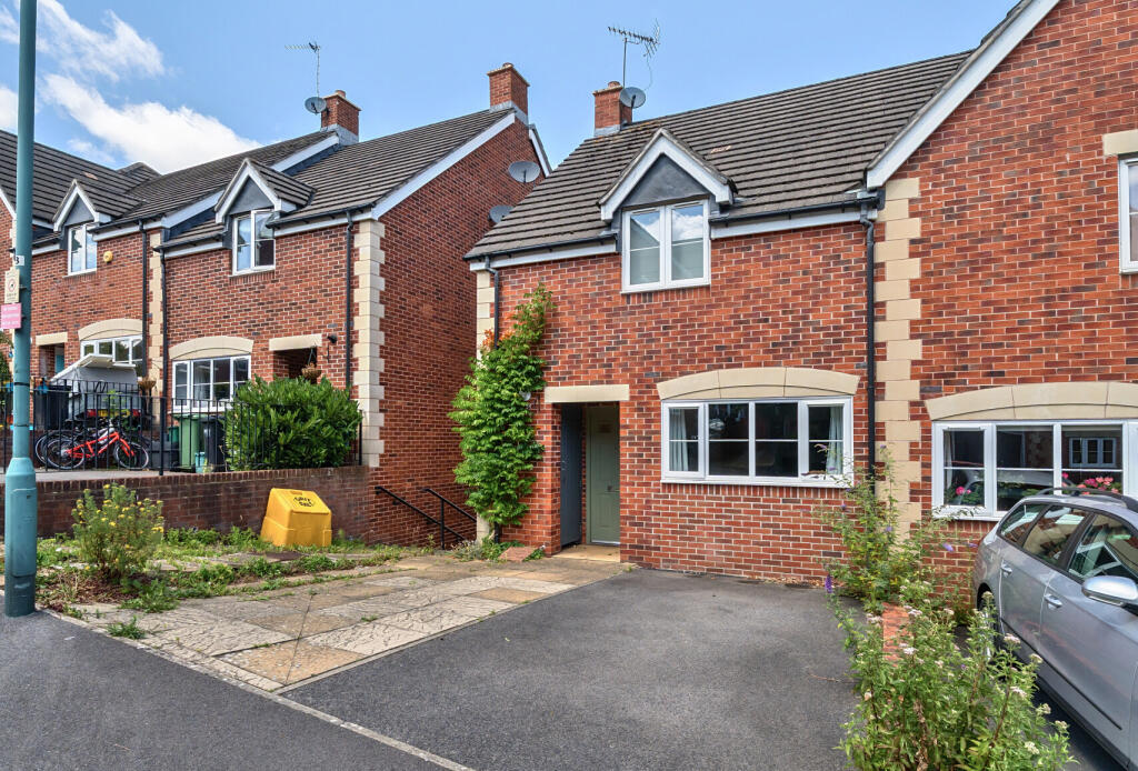 1318301-2-686bfb5...