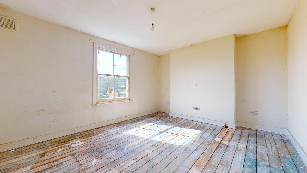 52C Farleigh Road, Stoke Newington, London, N16 7TQ