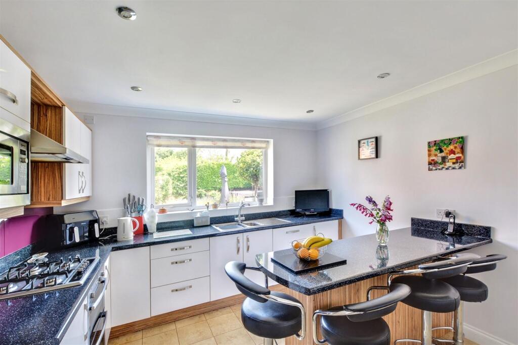Kitchen_ (1).jpeg