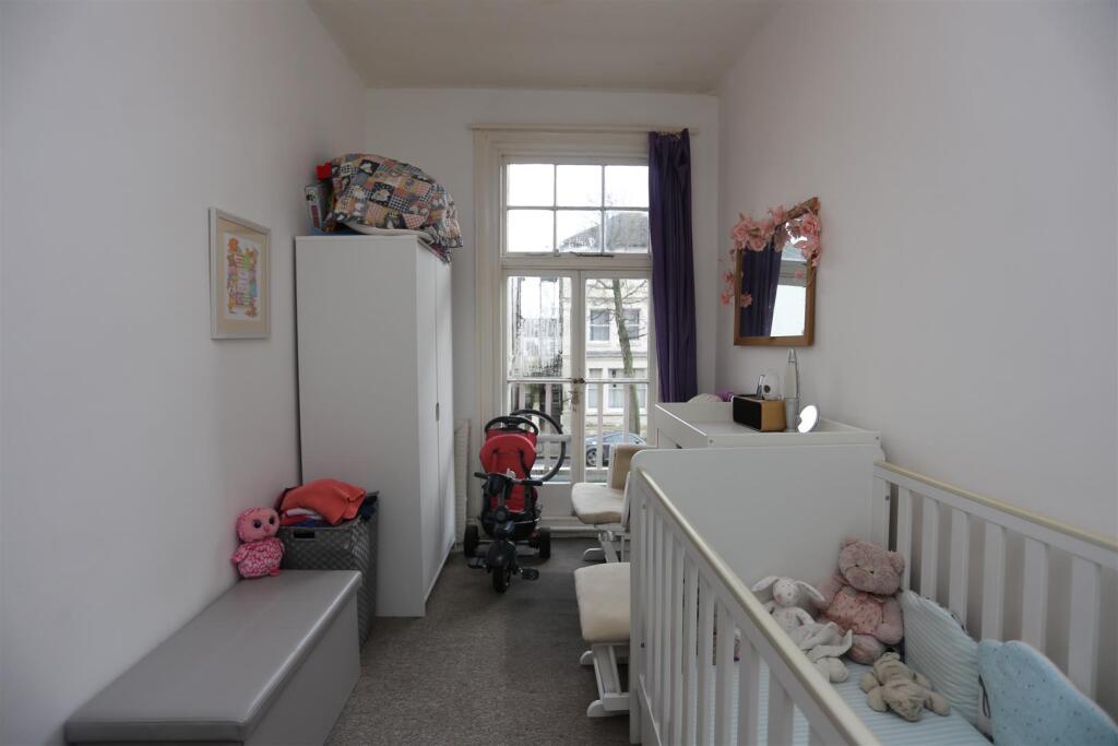 3, 36 Sackville Rd bed 2.JPG