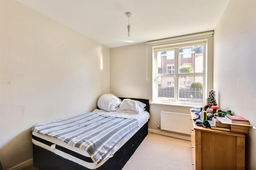 Bedroom 2.jpeg