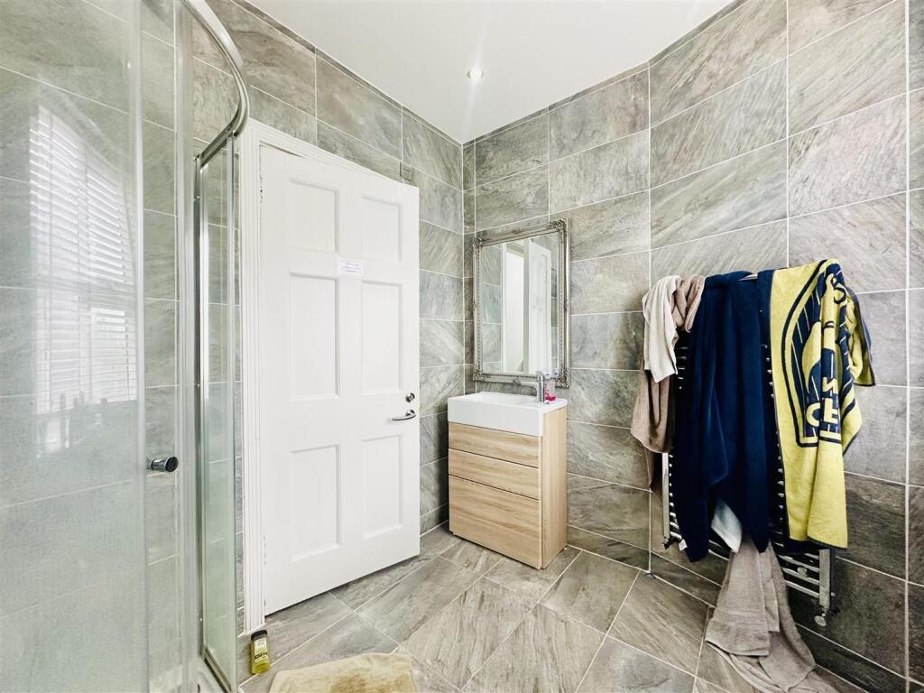 Bathroom 3
