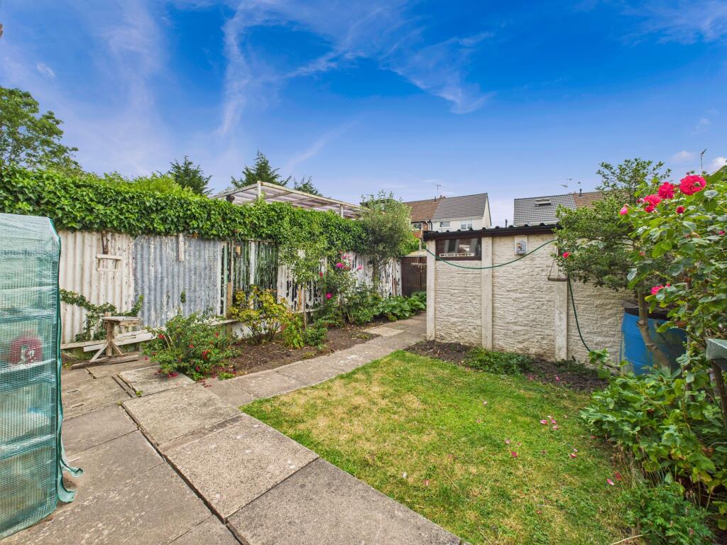 CAM05192G0-PR0114-STILL018