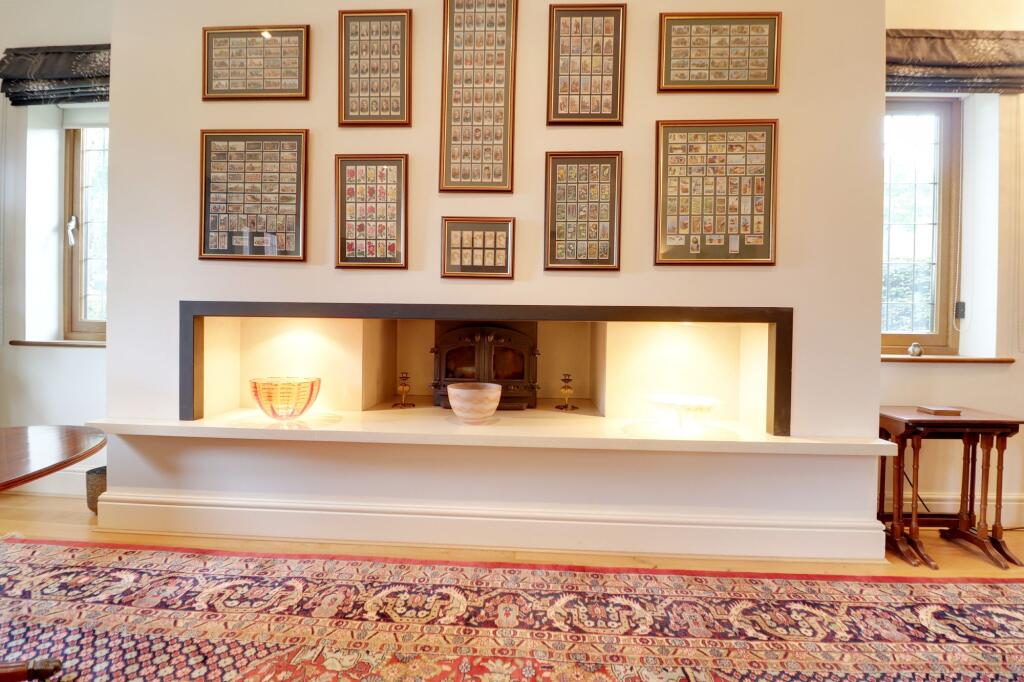 Lounge Fireplace