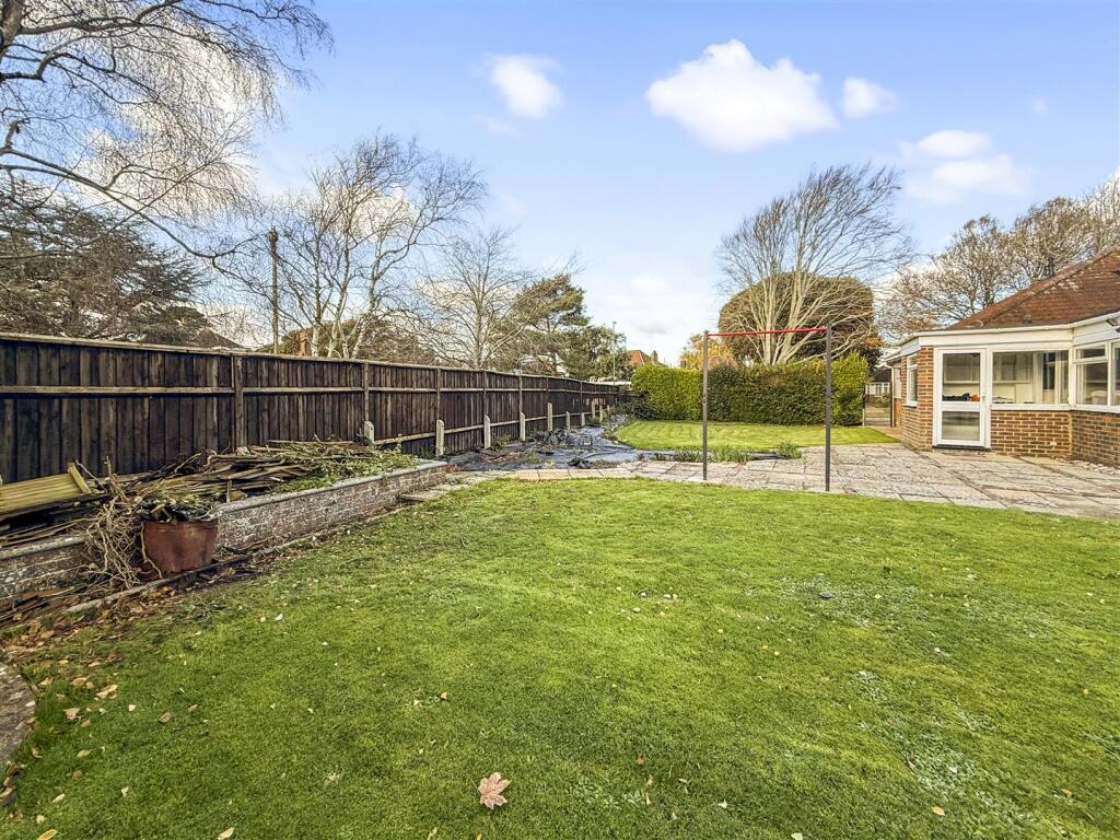 275 Plot Goring Way-009.JPG